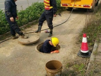 供应山东青岛地区污水管道清洗 清理服务每个角落